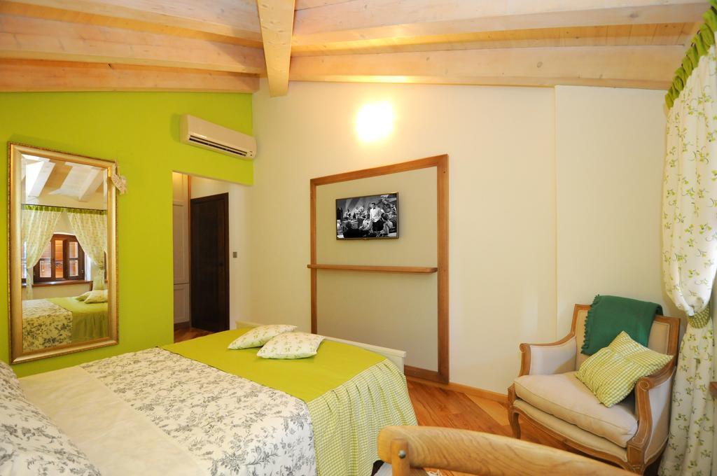 Buici  Bed & Breakfast Korta Gira חדר תמונה